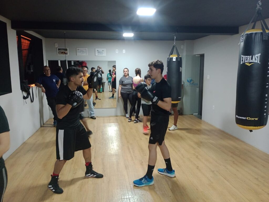 Caetité : Arena Filipe Boxe é inaugurada na Acqua Fitness