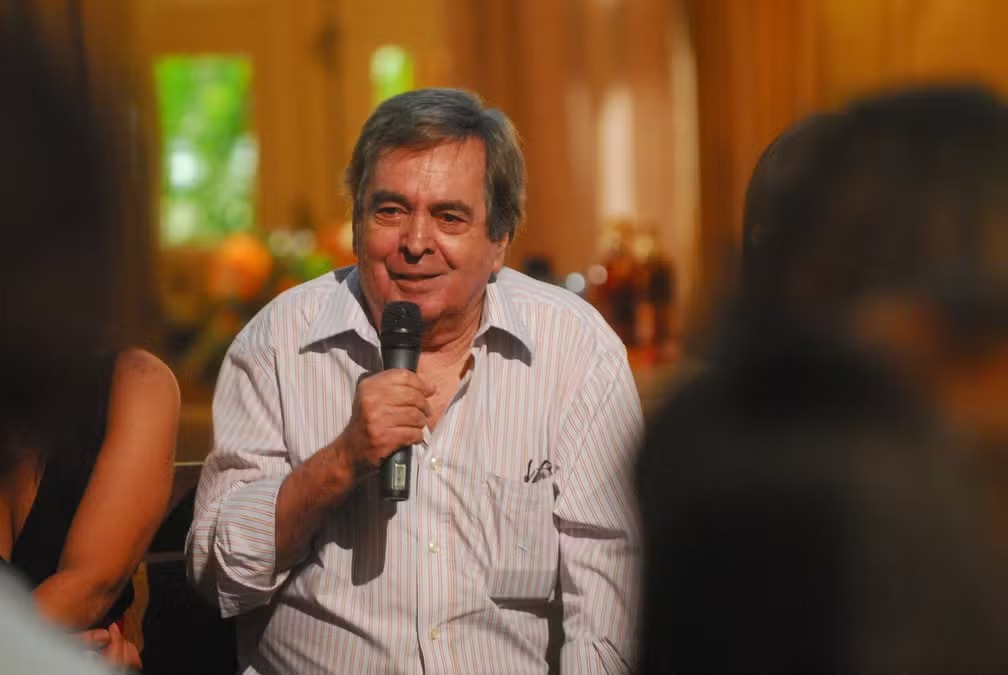 Benedito Ruy Barbosa morre aos 95 anos em São Paulo.